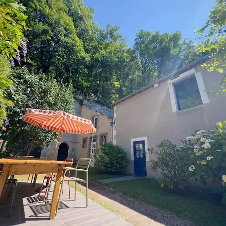La Maison Sous Les Arbres - Duplex, Jardin Et Spa Poce-sur-Cisse Exterior photo