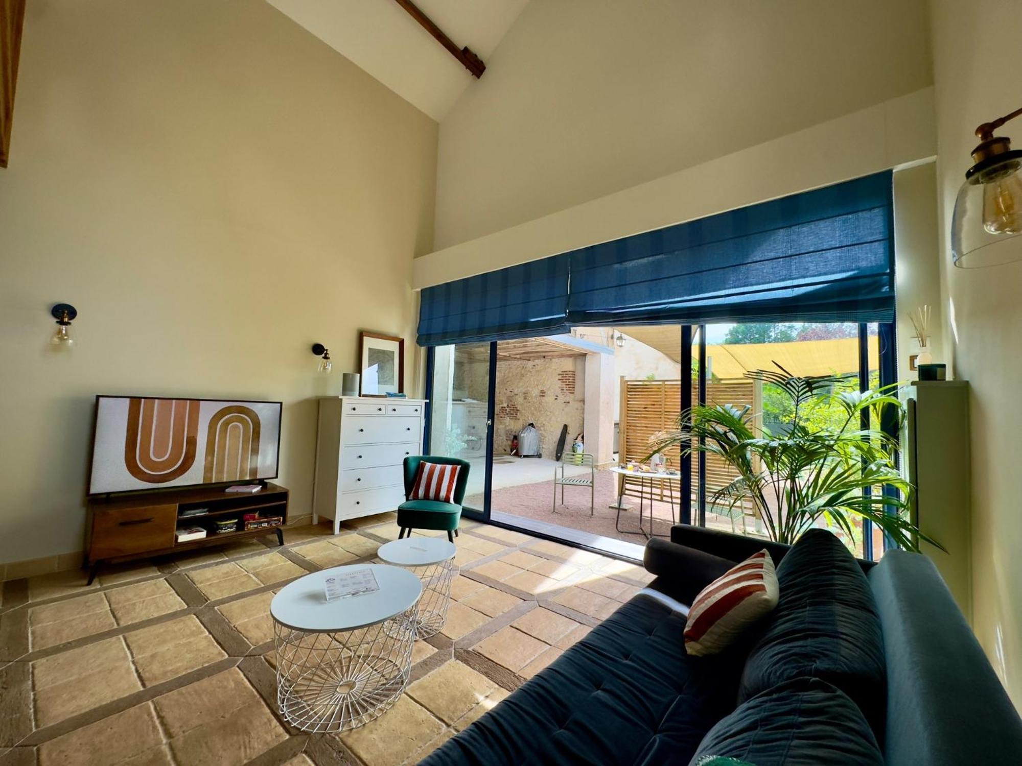 La Maison Sous Les Arbres - Duplex, Jardin Et * Poce-sur-Cisse