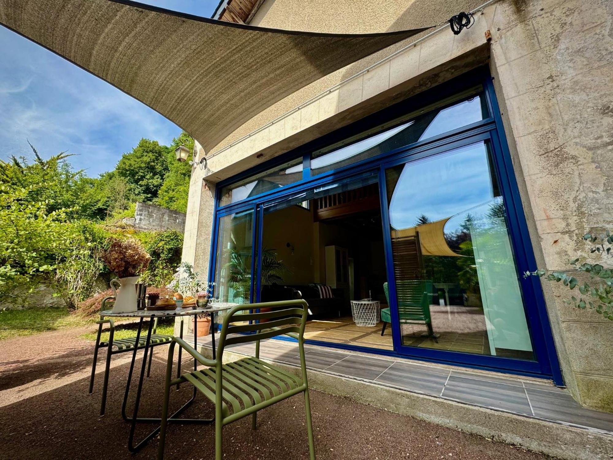 La Maison Sous Les Arbres - Duplex, Jardin Et